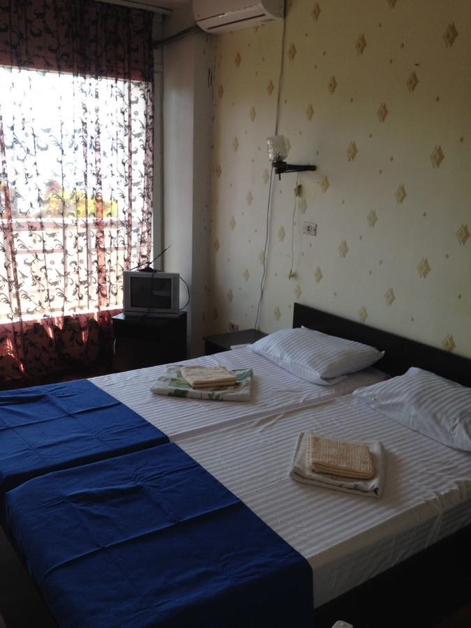 Pansionat Strana Dushi Sukhumi Bagian luar foto